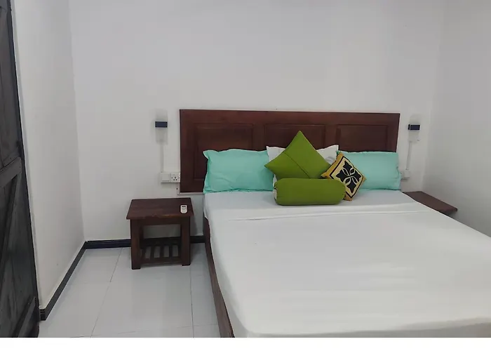 White Villa Hotel